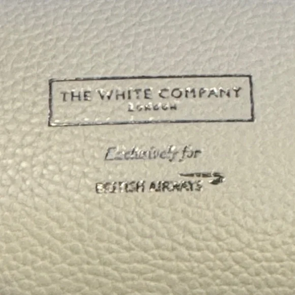 The White Company Textured White Cosmetic Bag - Picture 2 of 5